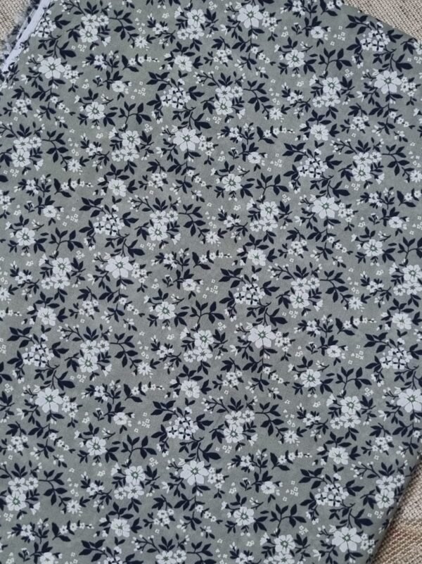 Namaz Chadar 15 Light Green Namaz Chadar with White Floral Print